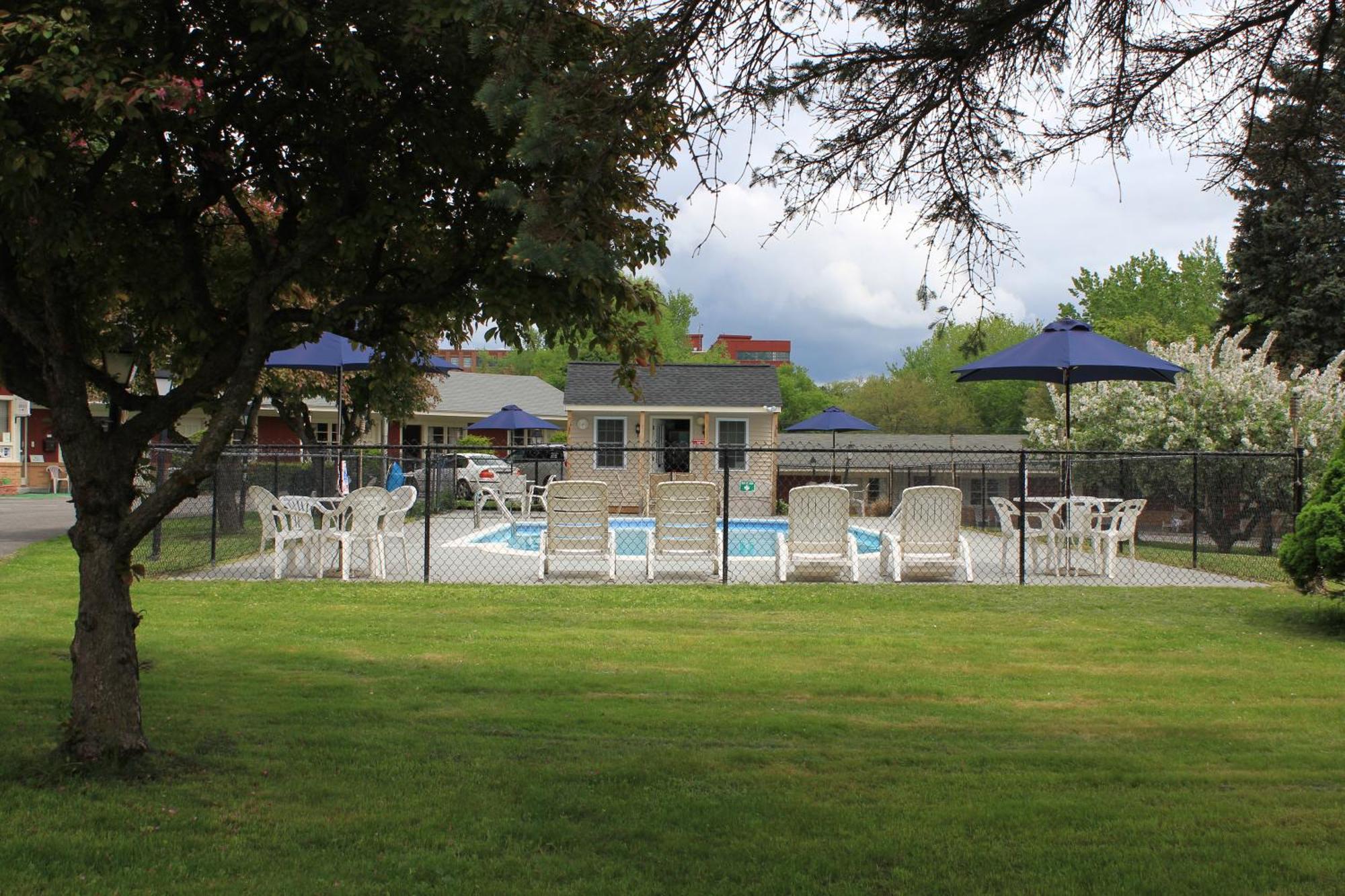Berkshire Inn Pittsfield Zewnętrze zdjęcie