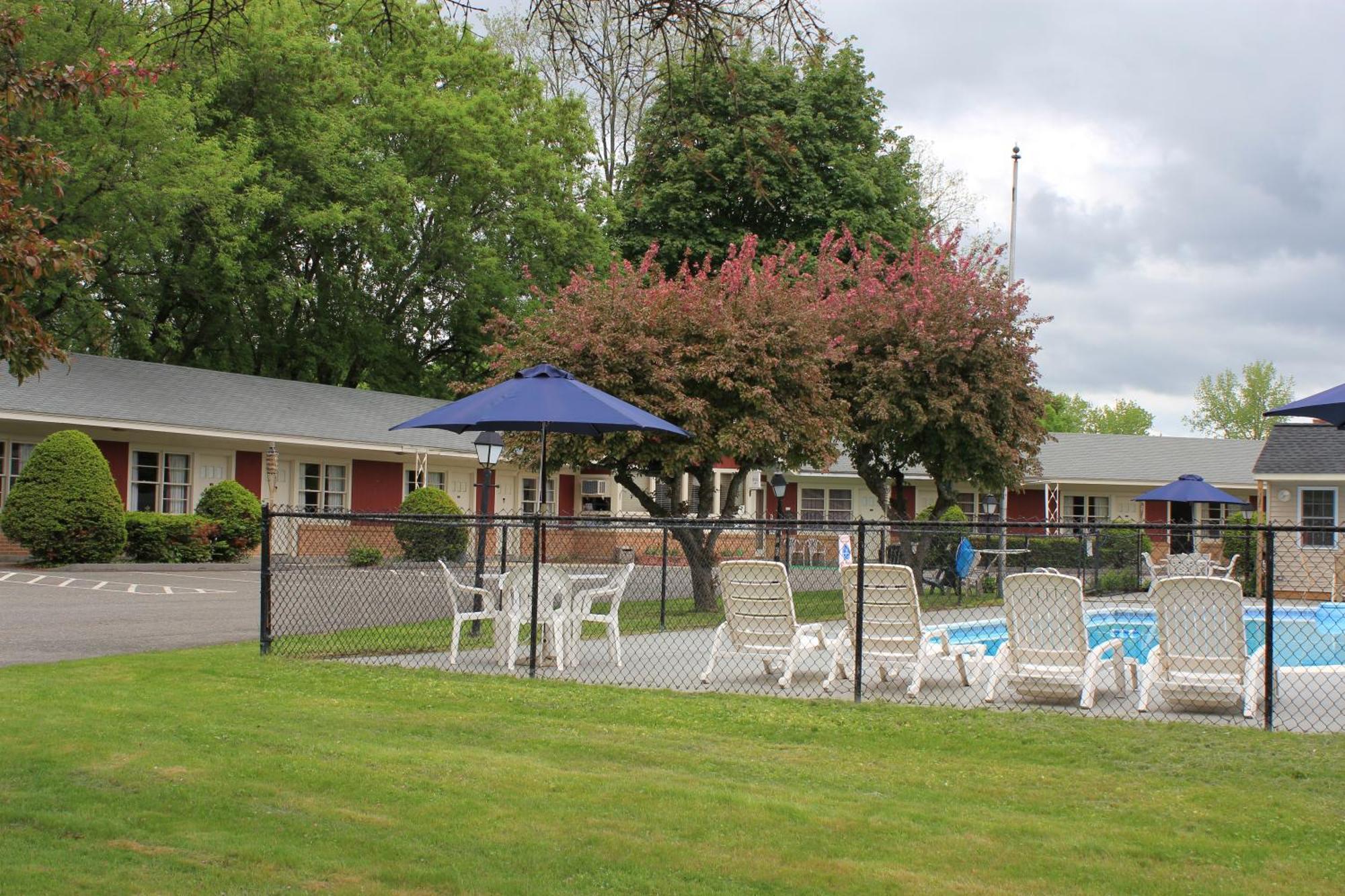 Berkshire Inn Pittsfield Zewnętrze zdjęcie