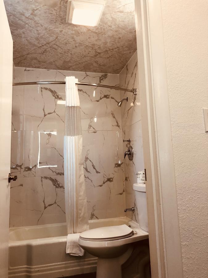 Berkshire Inn Pittsfield Zewnętrze zdjęcie