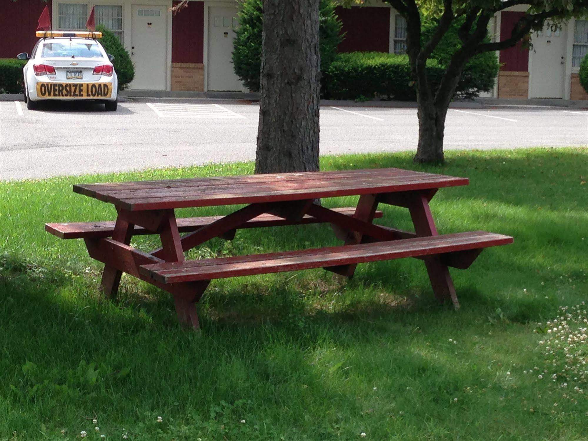 Berkshire Inn Pittsfield Zewnętrze zdjęcie